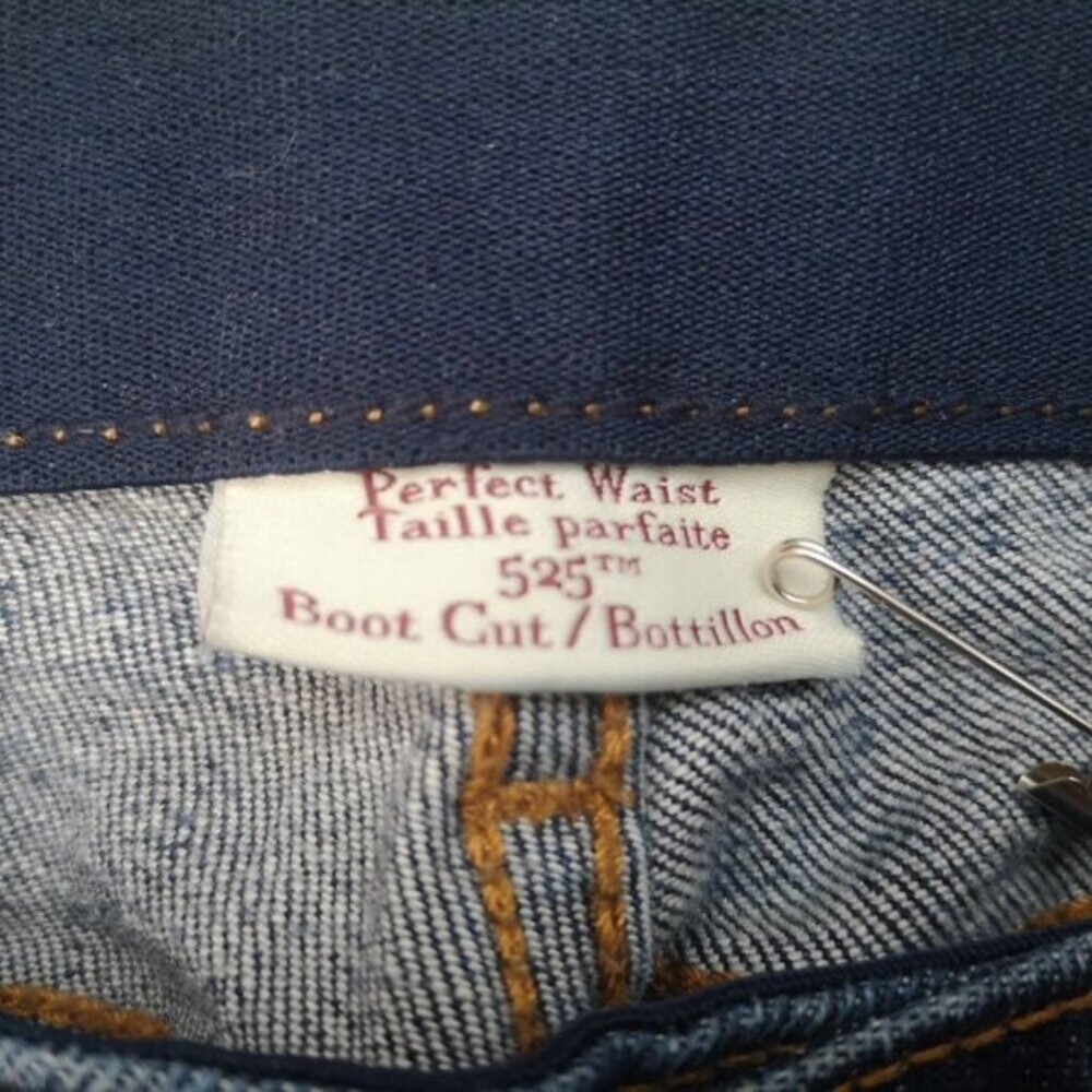 Levis 525 Perfect Waist Bootcut Ladies Size 10M Dark Wash Blue Jeans